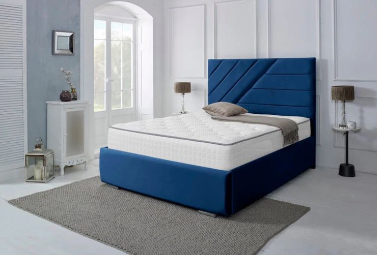 Chicago Upholstered Bed