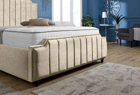 Washington Upholstered Bed